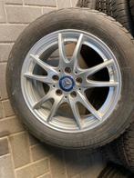 nette set lmv orig mercedes  b-klasse A246 met winterbanden, Ophalen, Gebruikt, 16 inch, Banden en Velgen
