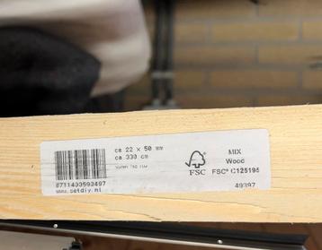 5 stuks vuren latten 22x50x330 beschikbaar voor biedingen