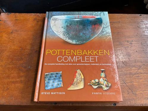 S. Mattison - Pottenbakken compleet, Hobby en Vrije tijd, Pottenbakken, Ophalen of Verzenden
