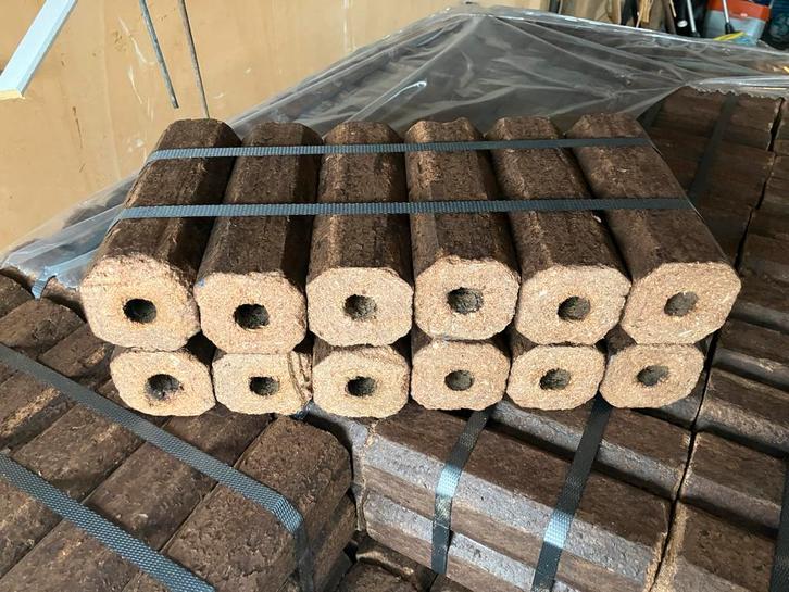Pinikay Briketten - Houtbriketten, Tuin en Terras, Haardhout, Blokken, Overige houtsoorten, Minder dan 3 m³, Ophalen