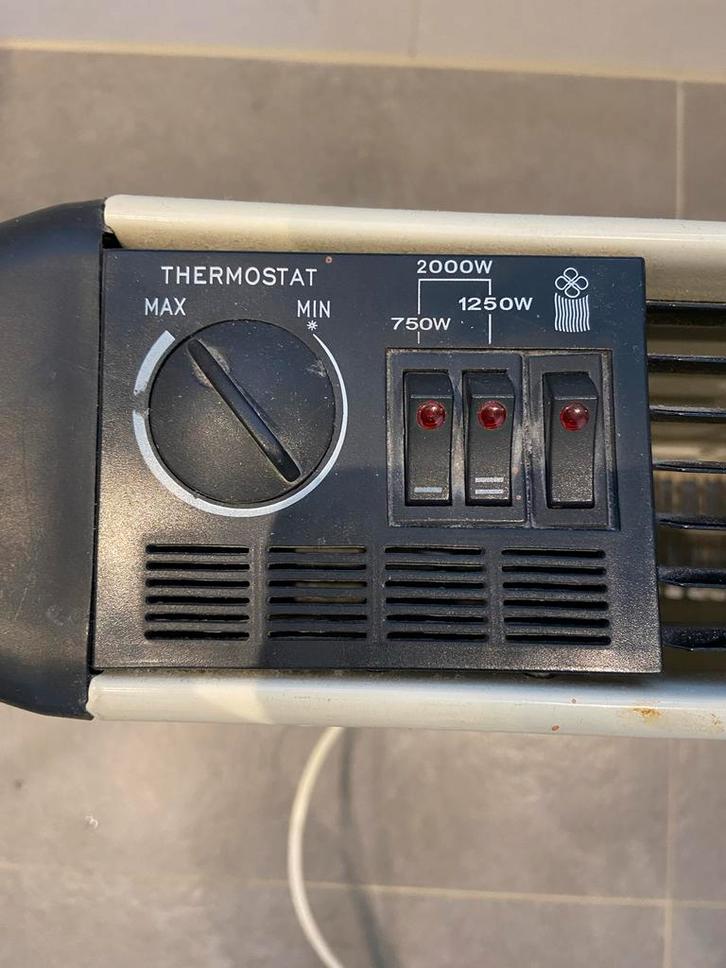 Elektrische Radiator / Convector Kachel - Bestron, Doe-het-zelf en Verbouw, Verwarming en Radiatoren, Gebruikt, Kachel, 800 watt of meer