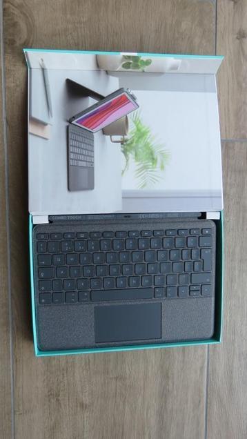 NIEUW! Logitech combo touch voor IPad (7e,8e,9e generatie) beschikbaar voor biedingen