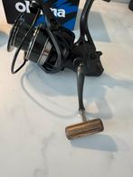 nieuwe okuma pulzar 7000 baitrunner molen, Watersport en Boten, Nieuw, Ophalen of Verzenden, Okuma, Sale