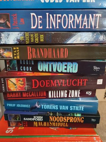 Boeken, Verschillende schrijvers beschikbaar voor biedingen