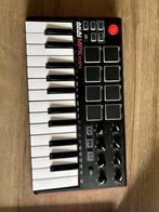 Akai MPK MINI, Muziek en Instrumenten, Midi-apparatuur, Zo goed als nieuw, Ophalen