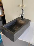 fontein toilet, Doe-het-zelf en Verbouw, Sanitair, Ophalen, Gebruikt, Steen, Toilet