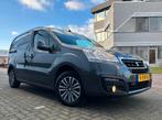 Nette Peugeot Partner 2018 / TREKHAAK / AIRCO / CRUISE C /NL, Auto's, Voorwielaandrijving, 4 cilinders, Origineel Nederlands, 24 km/l