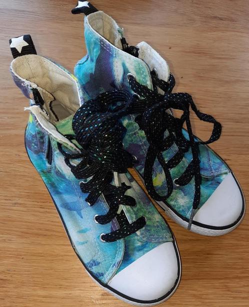 Hele leuke MOLO gympies maat 32, Kinderen en Baby's, Kinderkleding | Schoenen en Sokken, Zo goed als nieuw, Schoenen, Jongen of Meisje