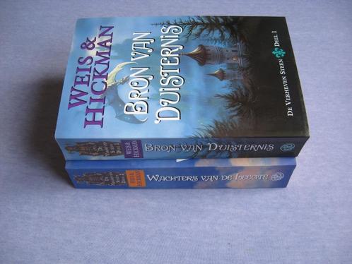 Weis & Hickman: De Verheven Steen - delen 1 en 2 (paperb.), Boeken, Fantasy, Zo goed als nieuw, Ophalen of Verzenden