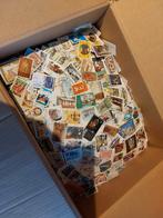 Doos Wereldzegels Off Paper circa 3 Kilo., Postzegels en Munten, Postzegels | Volle albums en Verzamelingen, Ophalen of Verzenden