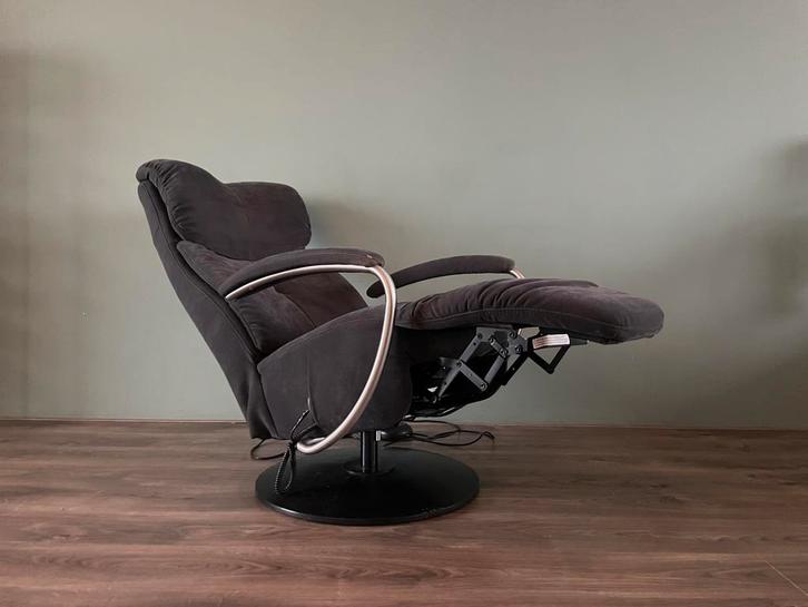 Antraciet kleurige Himolla relax fauteuil / relaxstoel elekt, Huis en Inrichting, Fauteuils, Ophalen
