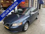 Volvo S40 1.6D Edition I NL AUTO/TOPSTAAT (bj 2007), Auto's, Volvo, Voorwielaandrijving, Gebruikt, 4 cilinders, Blauw