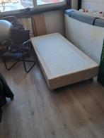 Boxspring 1 persoon gratis ophalen in Alphen aan den rijn, Huis en Inrichting, Slaapkamer | Boxsprings, Ophalen, Gebruikt, 90 cm