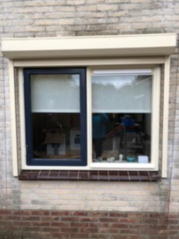 Rolluik handbediend breed 1680 x 1450 hoog beschikbaar voor biedingen