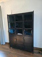 Zwart stalen wandkast, buffetkast, vitrinekast, Huis en Inrichting, Ophalen, Met deur(en), 100 tot 150 cm, Zo goed als nieuw