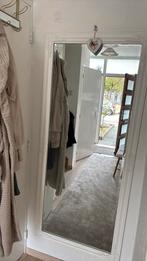 Rechthoekige spiegel met witte lijst, Huis en Inrichting, Woonaccessoires | Spiegels, Gebruikt, Ophalen of Verzenden, 75 tot 100 cm