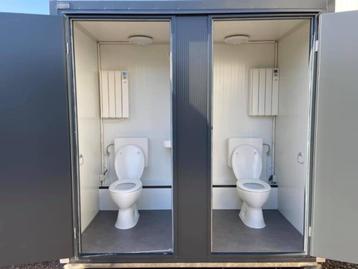 Dubbele toilet unit met staande toiletten | Duurzaam | Nieuw beschikbaar voor biedingen