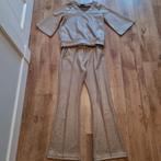 Comfy pak goud mt S nieuwstaat, Kleding | Dames, Verzenden, Zo goed als nieuw, Maat 38/40 (M), Overige kleuren