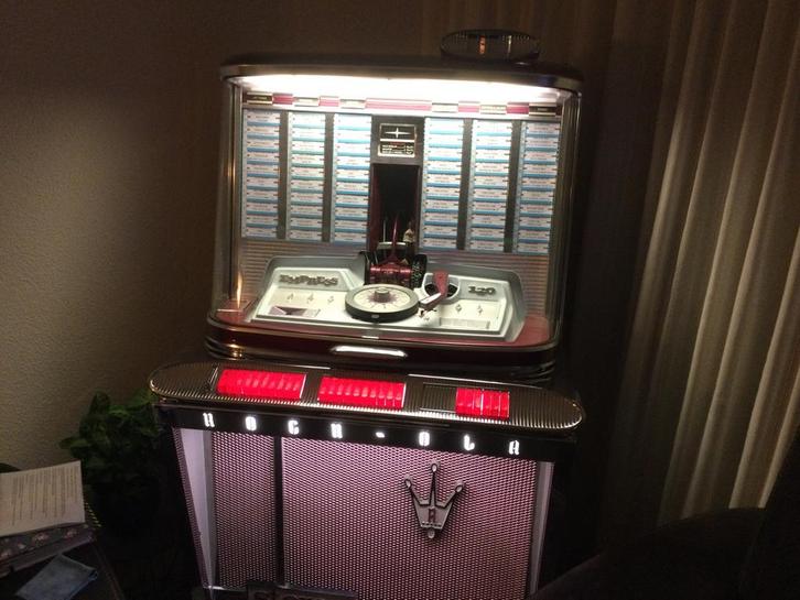 Rock ola empress  1495, Verzamelen, Automaten | Jukeboxen, Gebruikt, Rock Ola, 1950 tot 1960, Ophalen of Verzenden