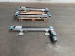 2 festo lineaire actuator / geleider incl lenze 3 fase motor, Ophalen of Verzenden, Zo goed als nieuw