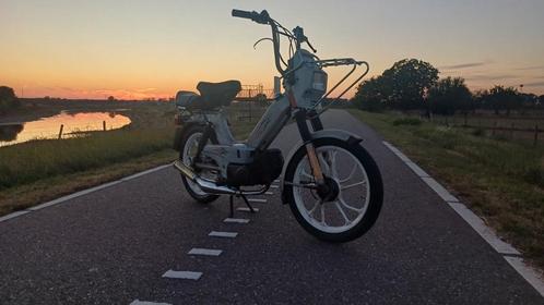 GEZOCHT brommers voor een klein prijsje, Fietsen en Brommers, Overige Fietsen en Brommers, Ophalen