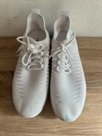Gratis: 2x schoenen maat 40, Blue Box, Wit, Ophalen of Verzenden, Sneakers of Gympen