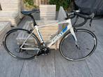 Giant Defy maat M, Fietsen en Brommers, Fietsen | Racefietsen, 10 tot 15 versnellingen, Heren, Aluminium, Zo goed als nieuw