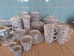Compleet Jager Saks Blauw Servies, Huis en Inrichting, Keuken | Servies, Gebruikt, Ophalen of Verzenden, Overige stijlen, Porselein
