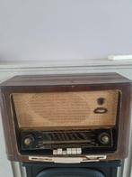 Oude Grundig buizenradio type 3045W, Ophalen, Gebruikt, Radio