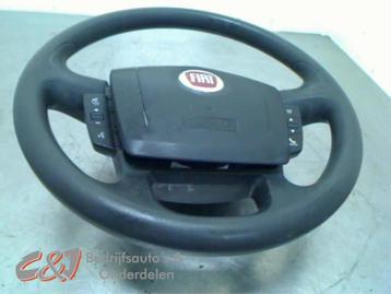 Stuurwiel van een Fiat Ducato beschikbaar voor biedingen