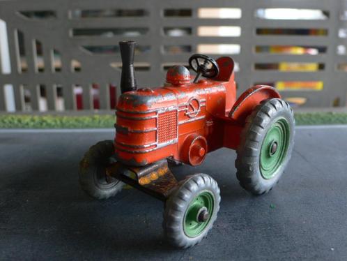 tractor dinky toys, Hobby en Vrije tijd, Modelauto's | 1:43, Gebruikt, Tractor of Landbouw, Dinky Toys, Verzenden