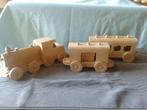 Vintage houten driedelige speelgoed trein, Ophalen of Verzenden, Zo goed als nieuw