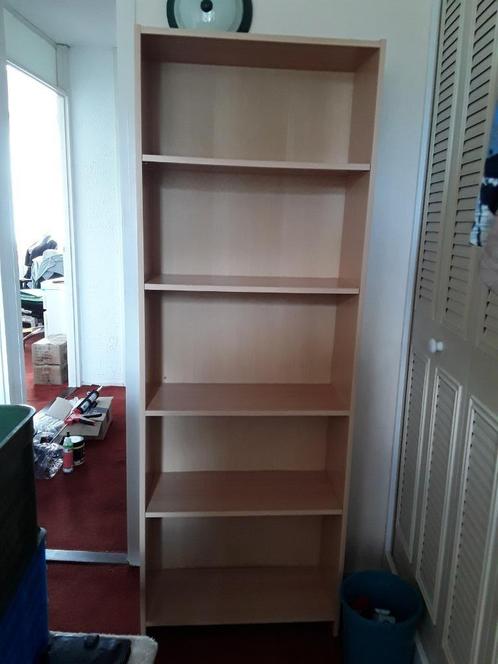 Boekenkast gratis af te halen, Huis en Inrichting, Kasten | Boekenkasten, Gebruikt, 25 tot 50 cm, Met plank(en), Overige houtsoorten