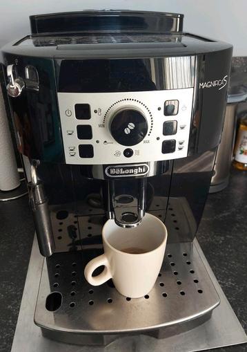 DELONGHI Mangifica S koffieapparaat bonenmachine  beschikbaar voor biedingen