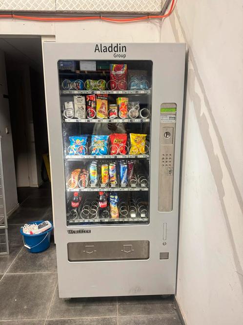 Wurtlizer Vending Machine - Snackautomaat Winkel/Kantoor, Verzamelen, Elektronische Apparatuur, Ophalen of Verzenden