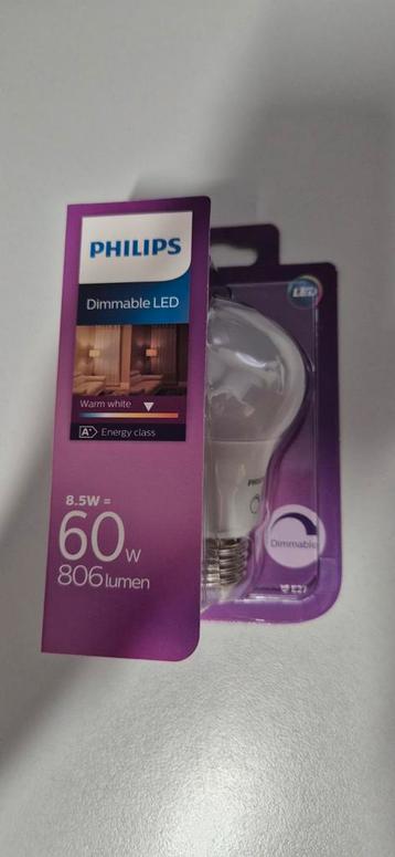 Philips LED Lamp - 60W Equivalent, Dimmable, E27 beschikbaar voor biedingen