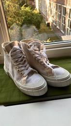 Goodnews. Zandkleurige hoge sneakers. Maat 40, Ophalen of Verzenden, Zo goed als nieuw, Wit, Sneakers of Gympen