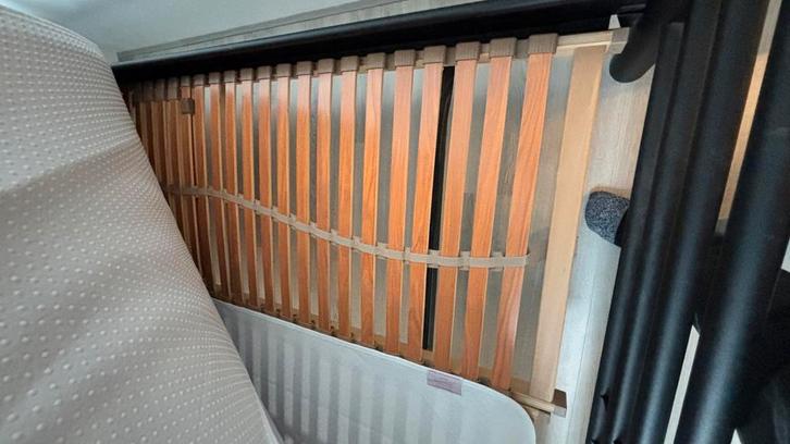 Compleet 2-persoonsbed 140x200 - Kliksysteem!, Huis en Inrichting, Slaapkamer | Bedden, Zo goed als nieuw, Tweepersoons, 140 cm