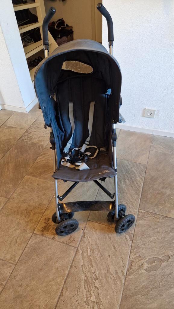 Koelstra Buggy - Lichtgewicht en Compact, Kinderen en Baby's, Buggy's, Gebruikt, Koelstra, Verstelbare rugleuning, Zonnekap, Ophalen of Verzenden
