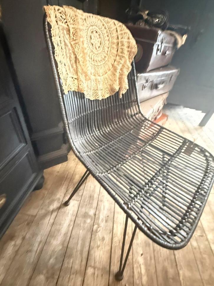 Charmant landelijk stoeltje, Huis en Inrichting, Stoelen, Eén, Ophalen