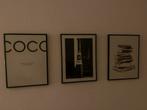 Desenio Coco Chanel posters met lijst (3 stuks) schilderij, Ophalen, Zo goed als nieuw