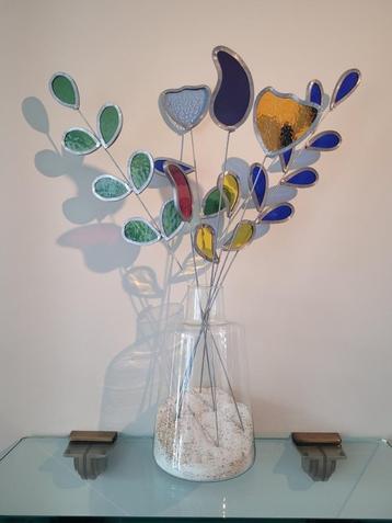Bloemen glas-in-lood: sprekende of zachte kleuren - per stuk beschikbaar voor biedingen