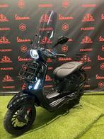 Vespa Sprint 2018 Snor/Brom! Black on Black Full Garantie!, Overige modellen, Ophalen of Verzenden, Benzine