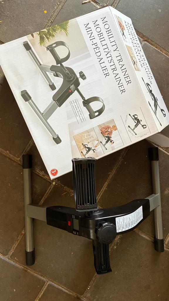 Mini-Pedalier Mobility Trainer - Stoelfiets, Sport en Fitness, Fitnessapparatuur, Zo goed als nieuw, Stoelfiets, Armen, Metaal