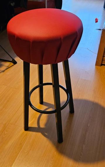 Barkruk beschikbaar voor biedingen