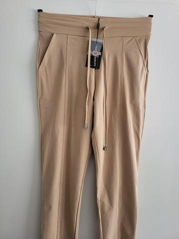 Maat S Mi Piace travelstof camel skinny model 7/8 beschikbaar voor biedingen