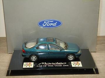 Ford Mondeo - Car Of The Year 1993 - Minichamps 1:43 beschikbaar voor biedingen