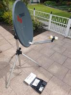 Satelliet schotel Triax 60 cm.met statief&finder set, Overige merken, Zo goed als nieuw, Ophalen
