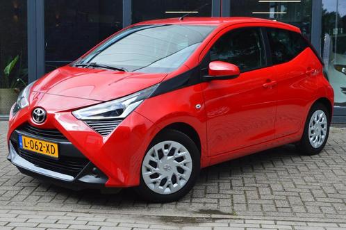 Toyota Aygo 1.0 VVT-i x-play | Camera | 4 Deurs | Elektrisch, Auto's, Toyota, Bedrijf, Te koop, Aygo, ABS, Achteruitrijcamera