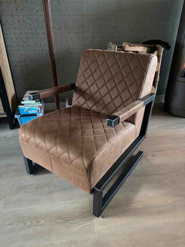 Fauteuil bruin met ijzer, Huis en Inrichting, Fauteuils, Zo goed als nieuw, 75 tot 100 cm, Ophalen